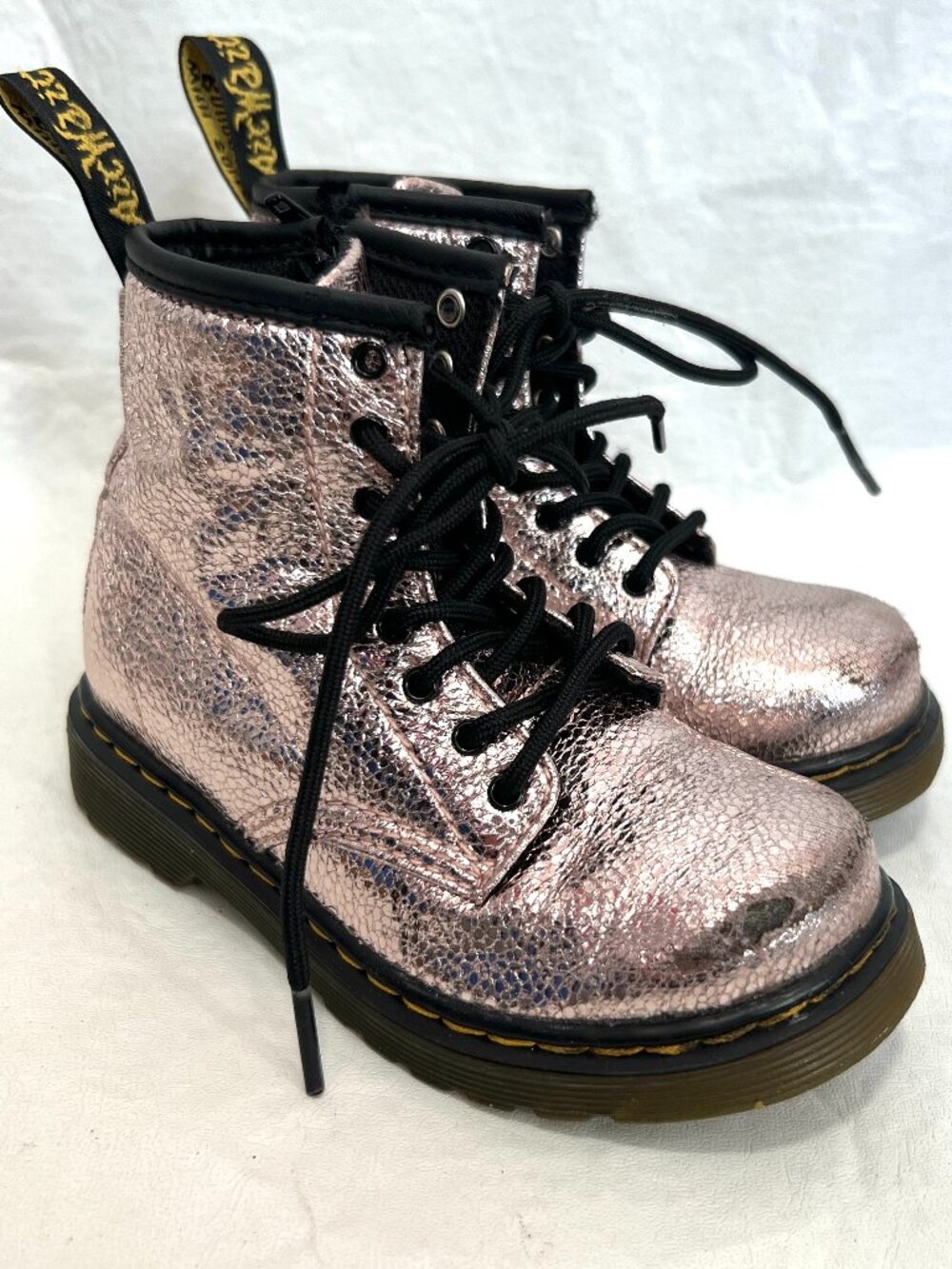 Dr Martens boots 1460 T toddler size 9 metallic pink crinkle faux leather zipper